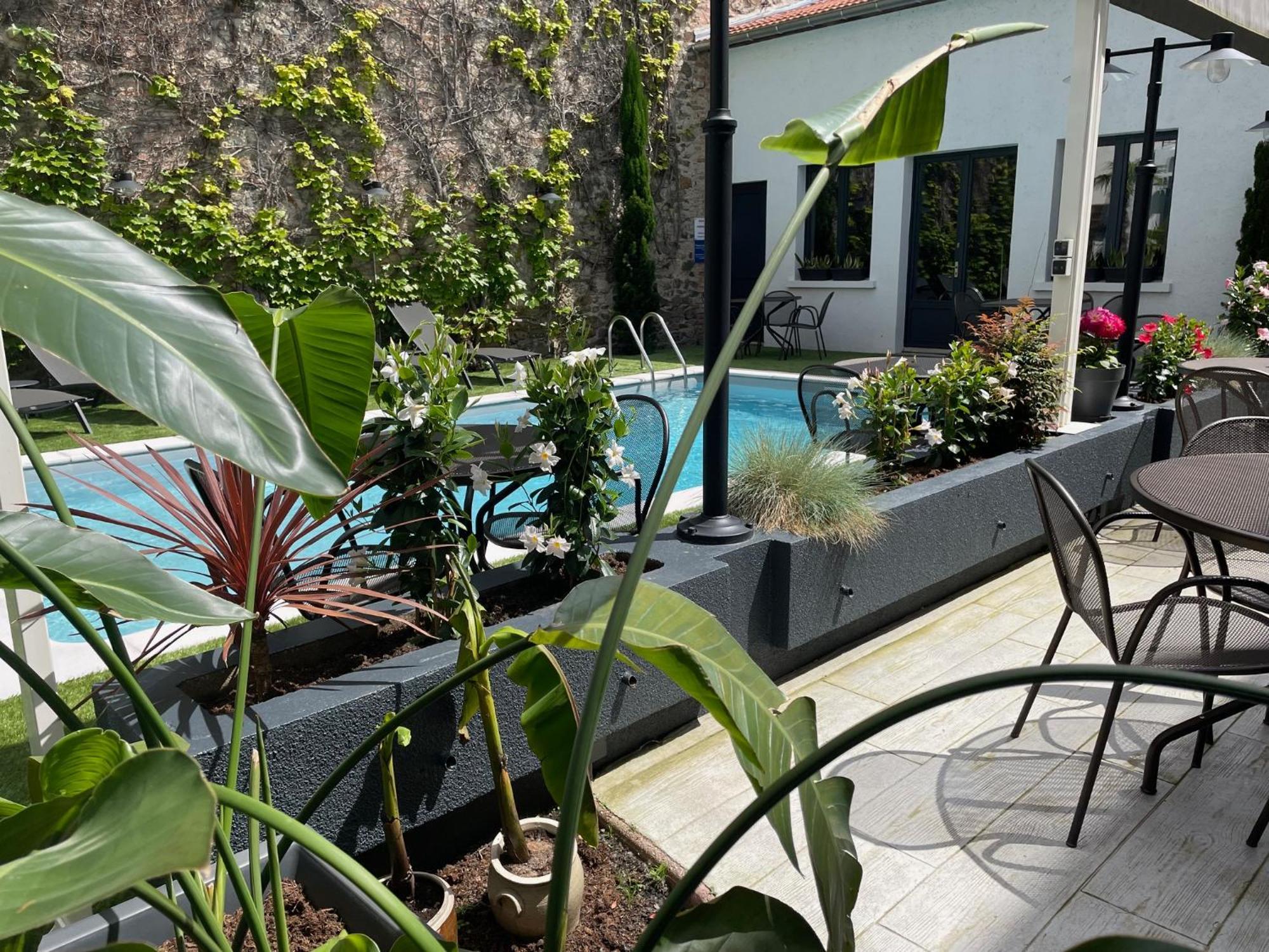 Le Pavillon D'enghien, Centre Hotel Vichy